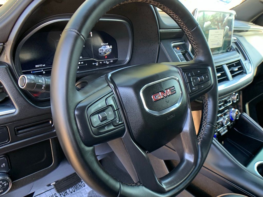 2023 GMC Yukon AT4 16