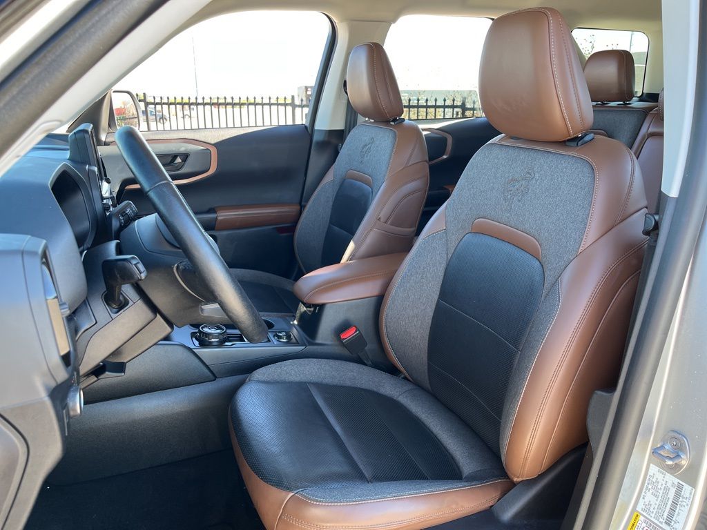 Thumbnail: 2021 Ford Bronco Sport - 26