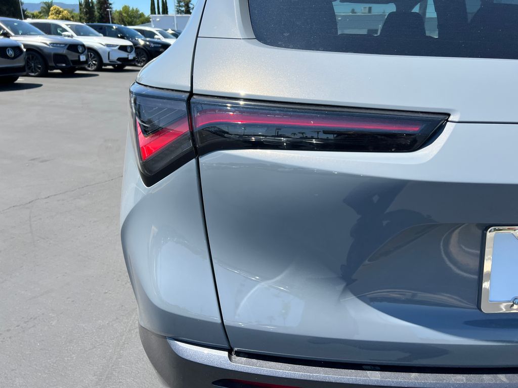 Thumbnail: 2025 Acura ADX - 10