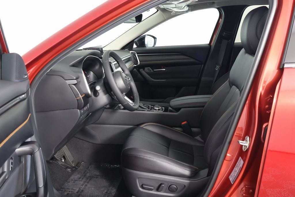 Thumbnail: 2026 Mazda CX-50 - 5