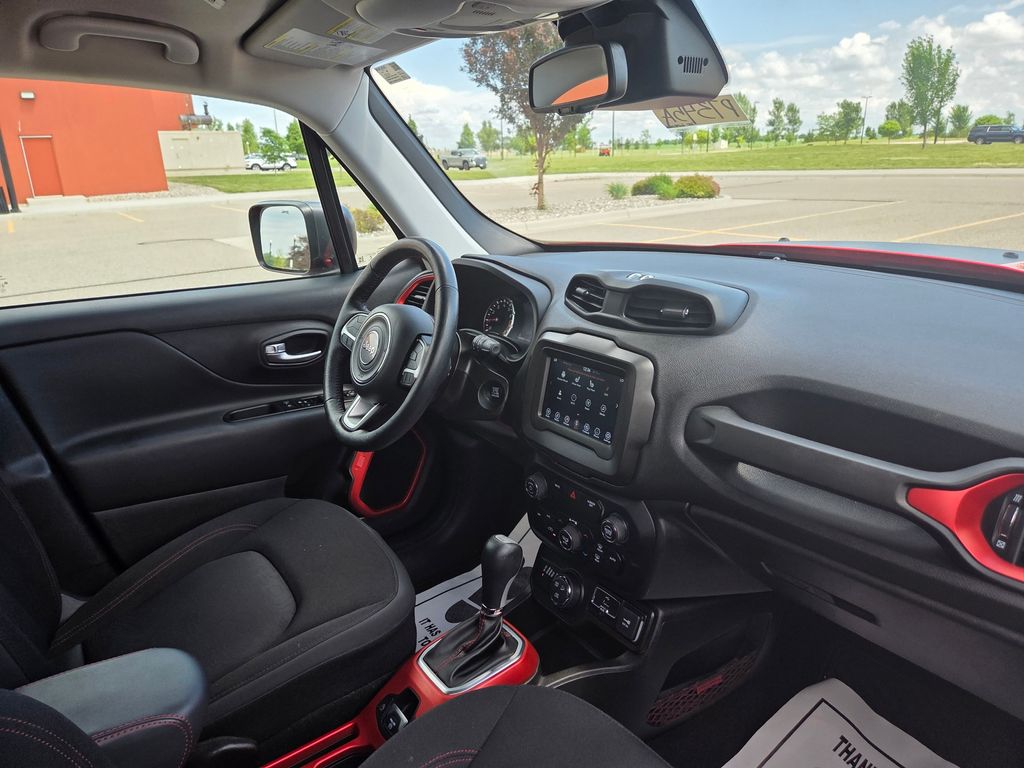 2020 Jeep Renegade Trailhawk