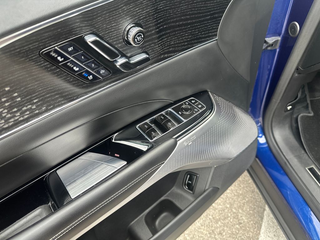 Used Car 2023 Cadillac Lyriq  Luxury For Sale Under $40,000 In Austin, Texas