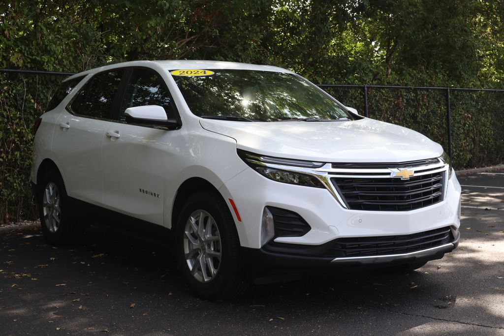Thumbnail: 2024 Chevrolet Equinox - 12