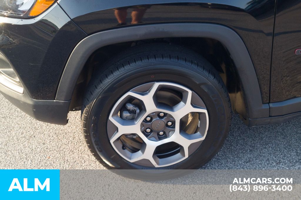 2022 Jeep Compass Trailhawk photo 9