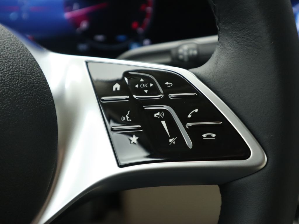 Thumbnail: 2026 Mercedes-Benz GLB - 13