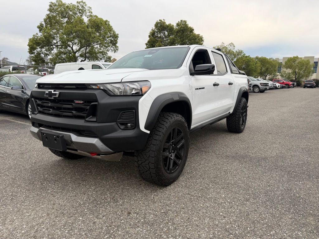 Used 2025 Chevrolet Colorado Trail Boss 4D Crew Cab