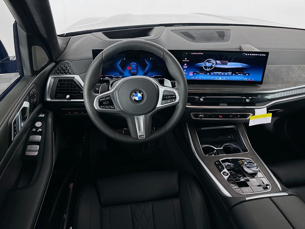 2025 BMW X7 xDrive40i 19
