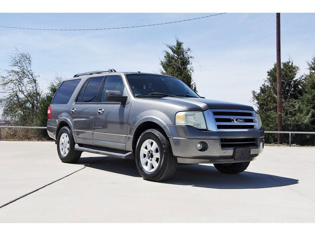 2010 Ford Expedition XLT