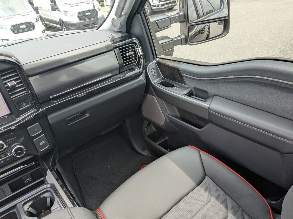 2026 Ford F-250 Super Duty LARIAT