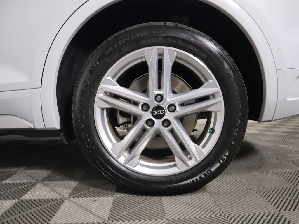 Thumbnail: 2021 Audi Q5 - 31