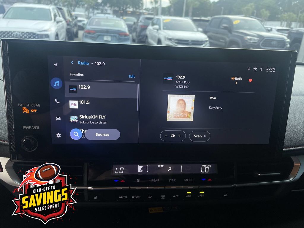 Used 2025 Toyota Sienna Van