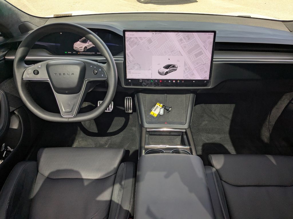 2025 Tesla Model S Plaid