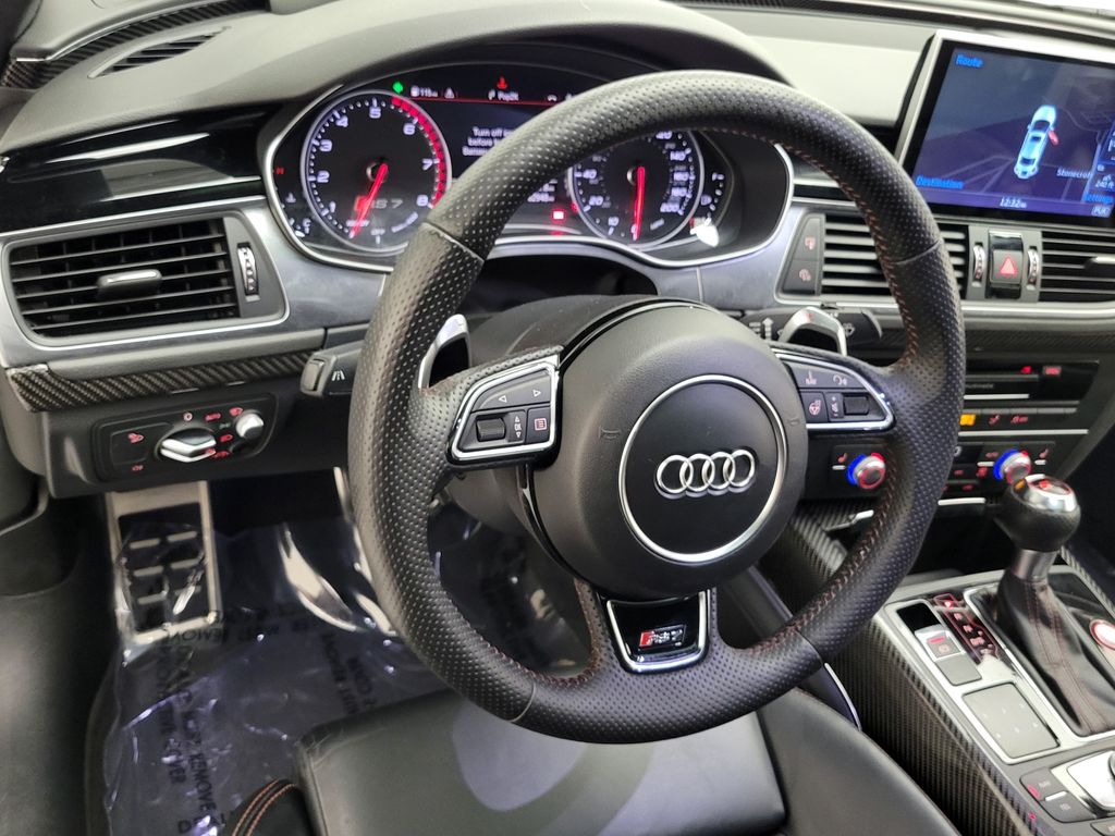 Thumbnail: 2016 Audi RS 7 - 26