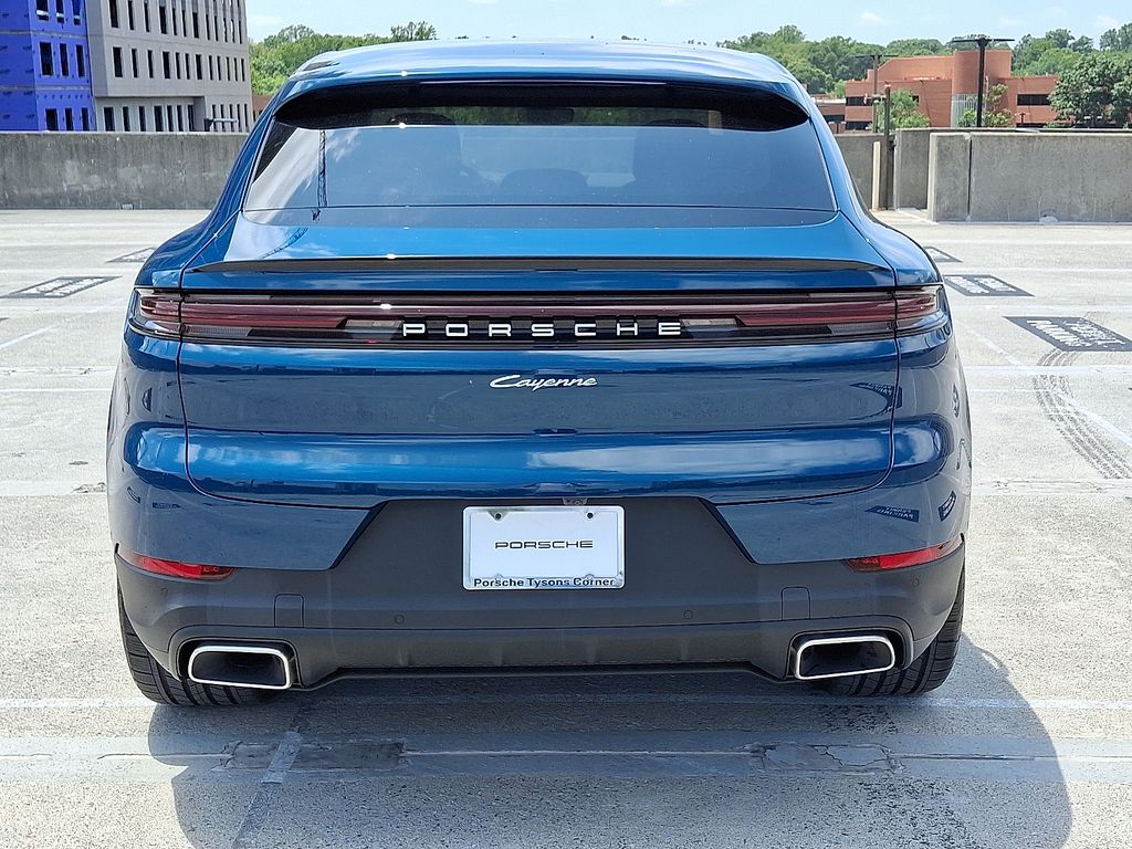 Thumbnail: 2025 Porsche  - 9