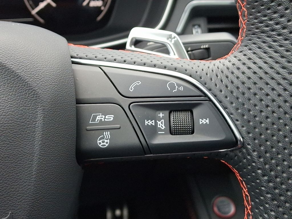 Thumbnail: 2024 Audi RS 5 - 23