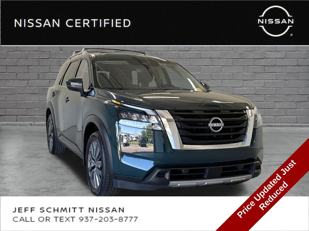 Black (Obsidian Green Pearl) 2025 Nissan Pathfinder SUV / Crossover Front-Wheel Drive 9-Speed Automatic