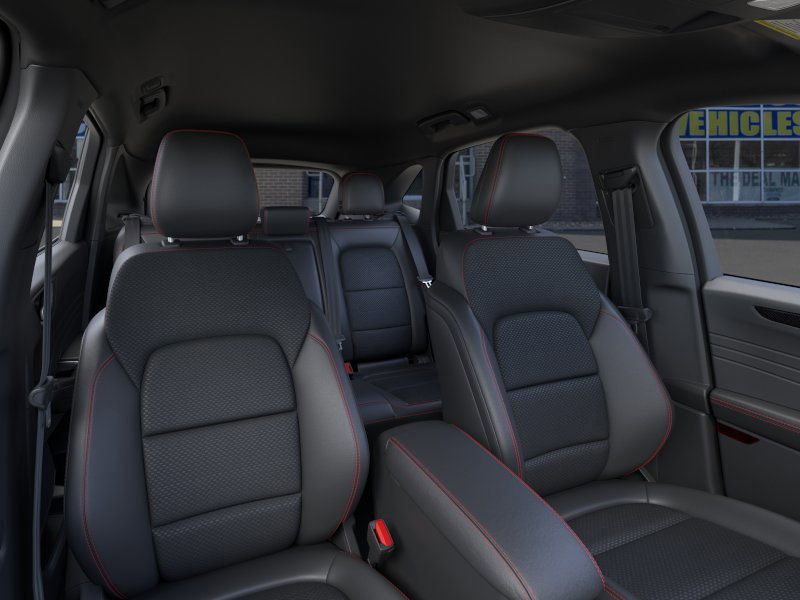 2025 Ford Escape ST-Line photo