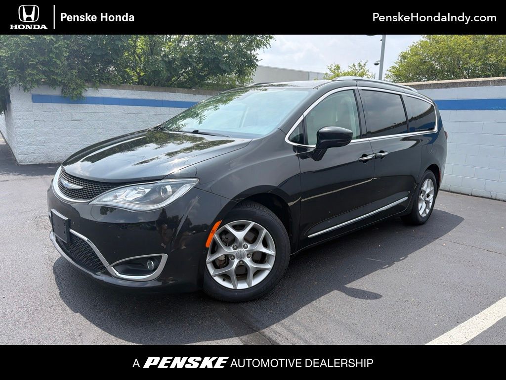 2018 Chrysler Pacifica Touring L -
                  Indianapolis, IN