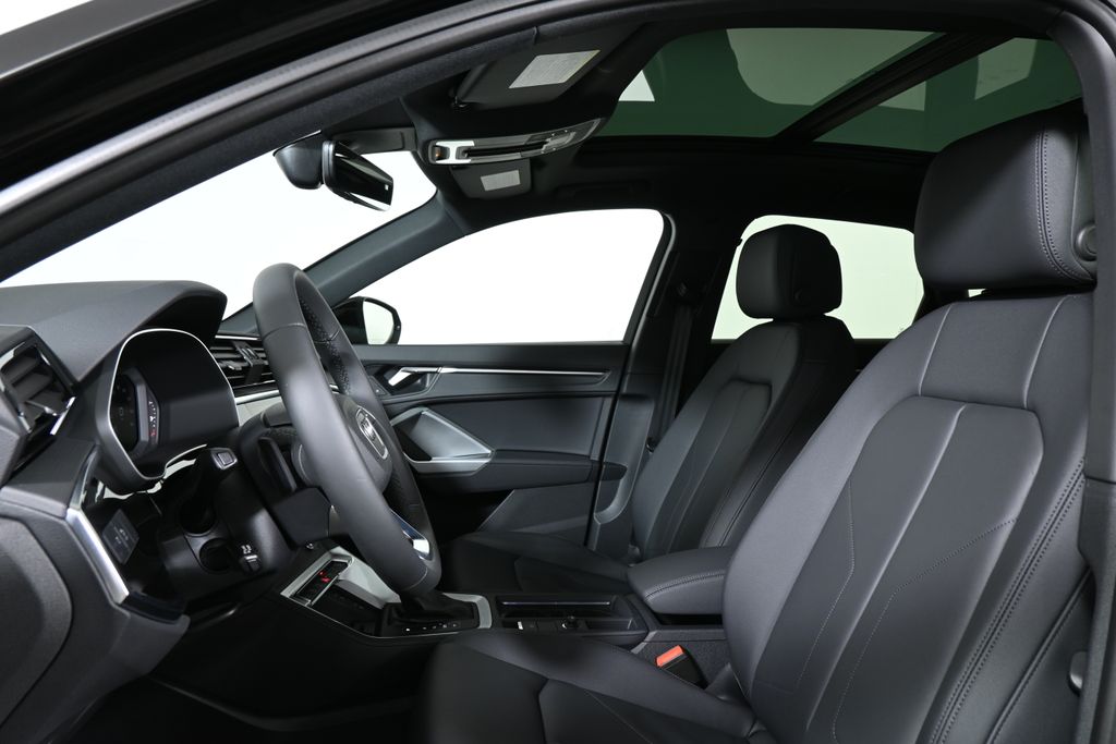 Thumbnail: 2025 Audi Q3 - 13