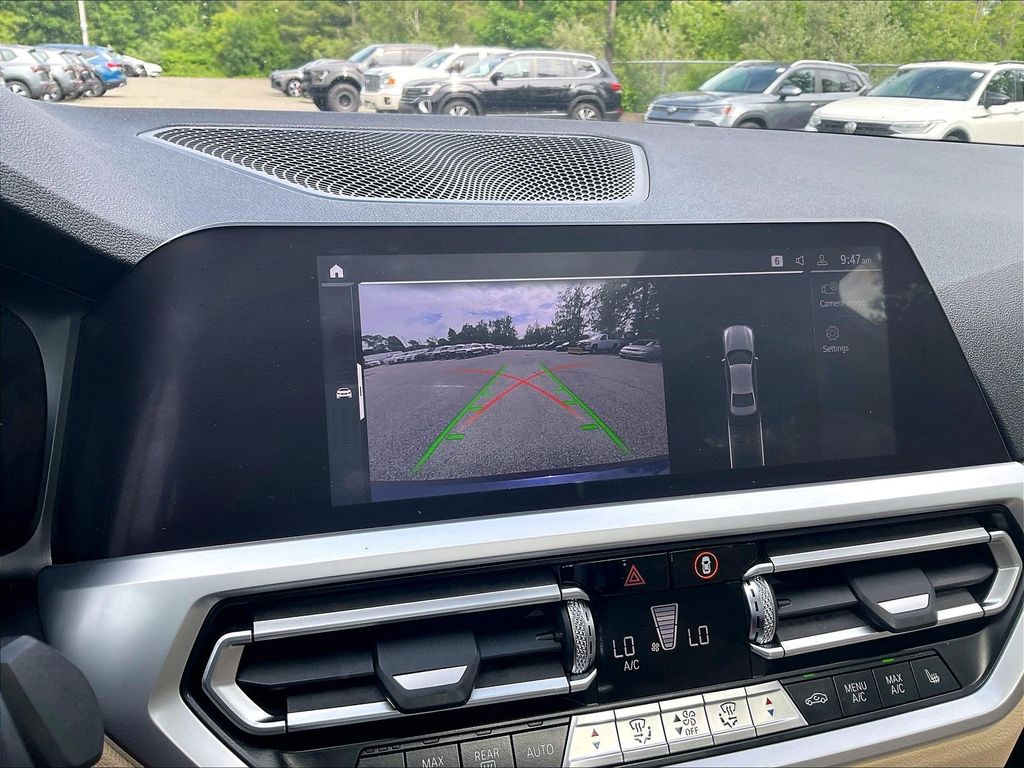 2019 BMW 3 Series — photo 19