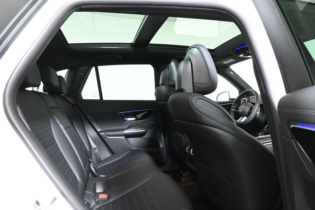 2025 Mercedes-Benz GLC 350 19