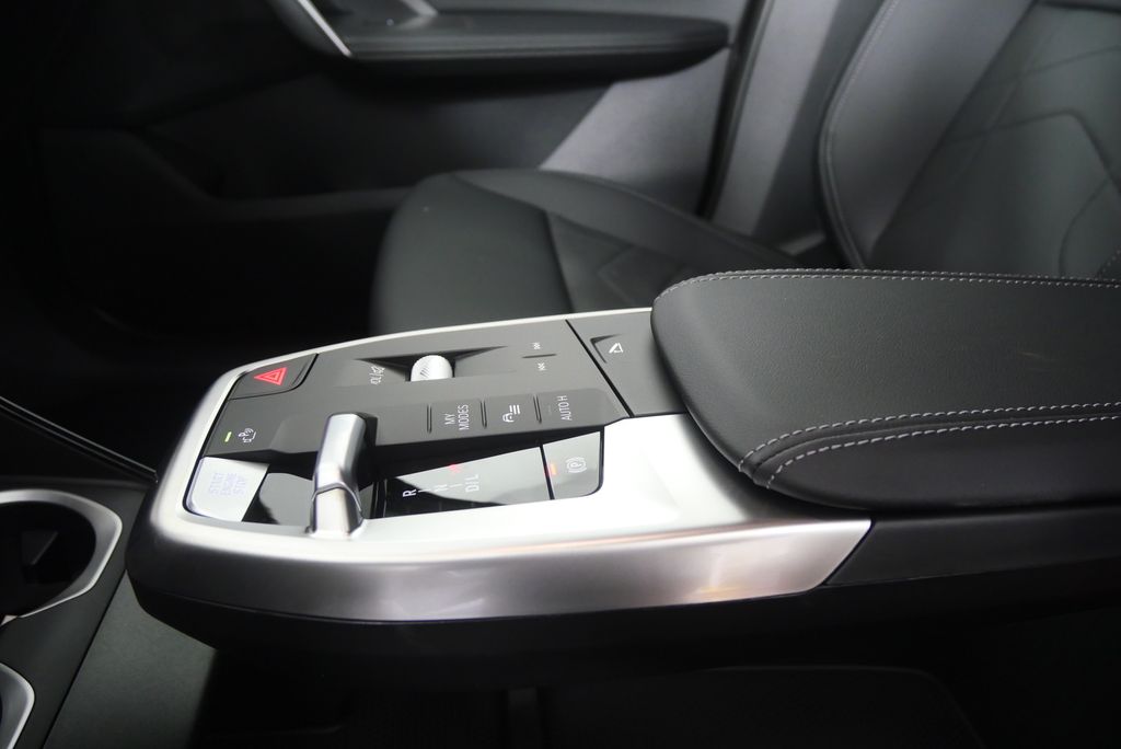 Thumbnail: 2026 BMW X1 - 20