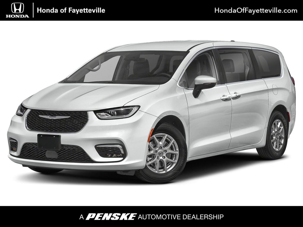 Bright White Clearcoat 2024 Chrysler Pacifica Limited FWD Minivan Front-Wheel Drive 9-Speed Automatic