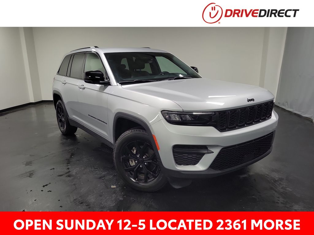 Silver Zynith 2025 Jeep Grand Cherokee SUV / Crossover Four-Wheel Drive 8-Speed Automatic