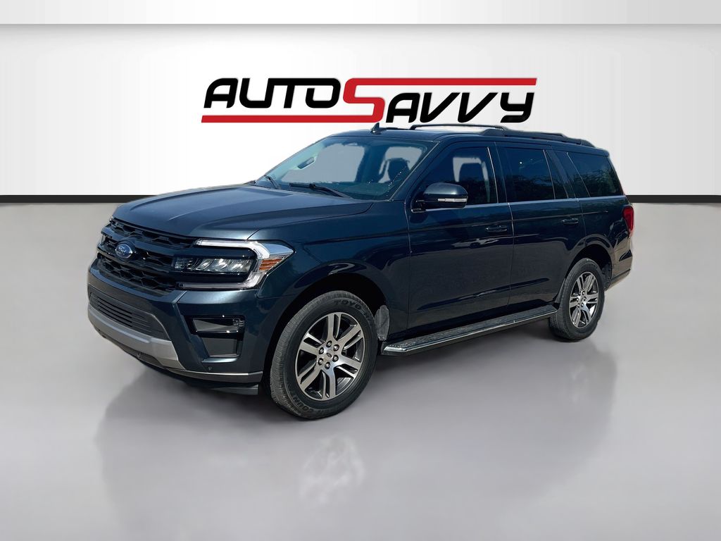 Used 2022 Blue Ford XLT image 3