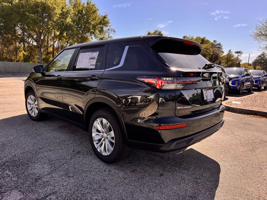 New 2026 Mitsubishi Outlander SUV