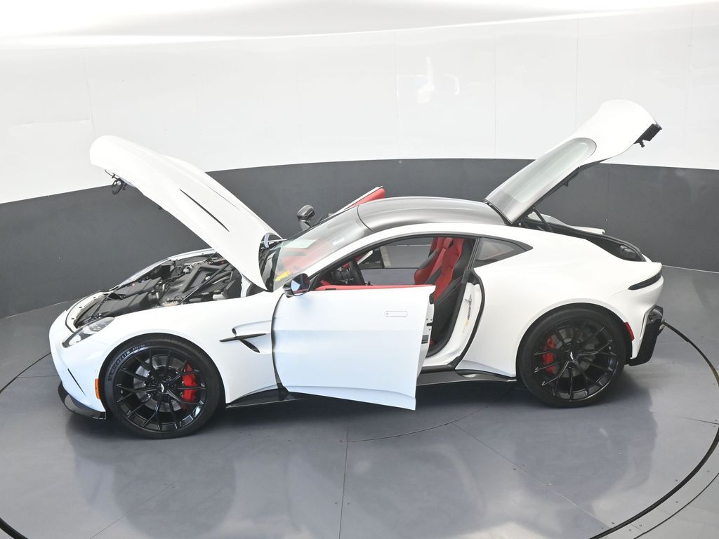 Used 2025 Lunar White Aston Martin Base image 80