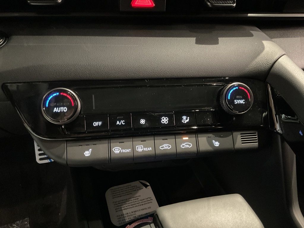 New 2026 Black Hyundai SEL Sport image 15