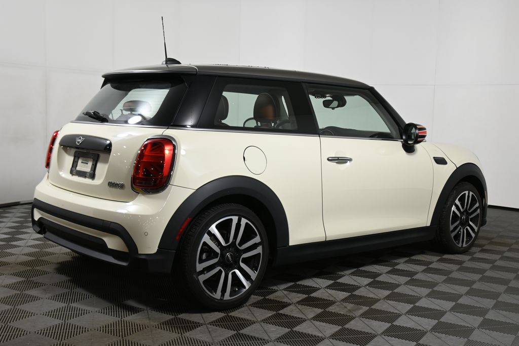 Thumbnail: 2022 MINI Cooper - 6