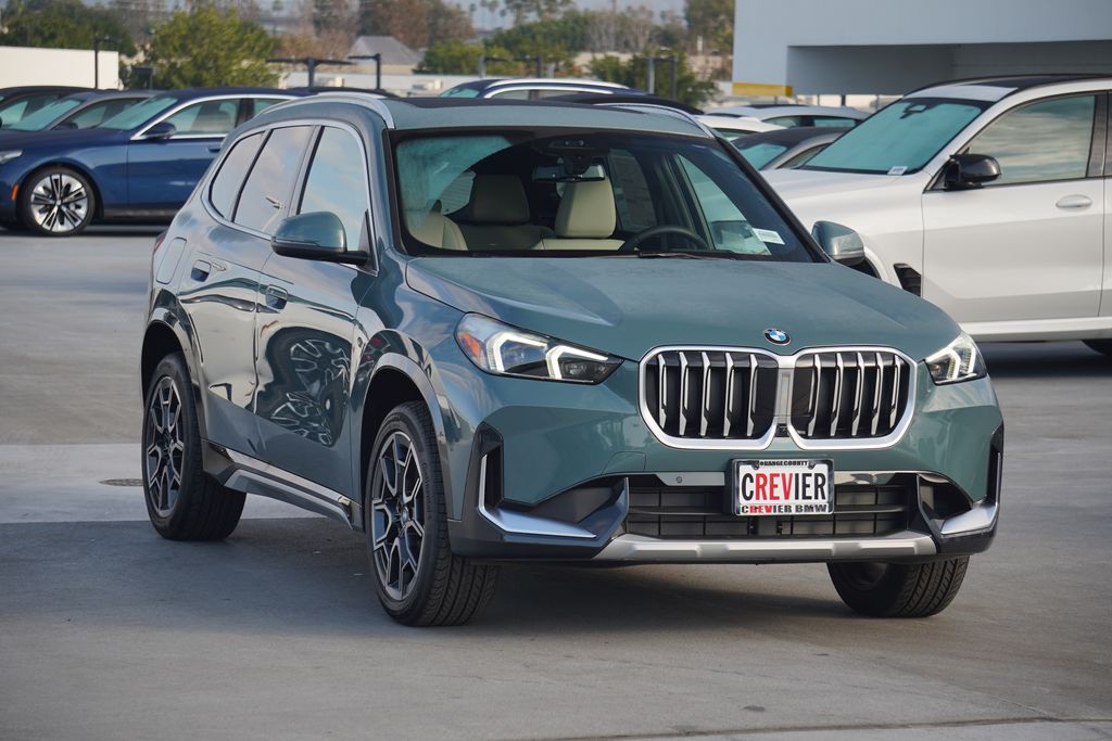 2025 BMW X1 xDrive28i 3