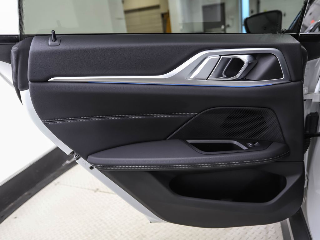 Thumbnail: 2023 BMW i4 - 20