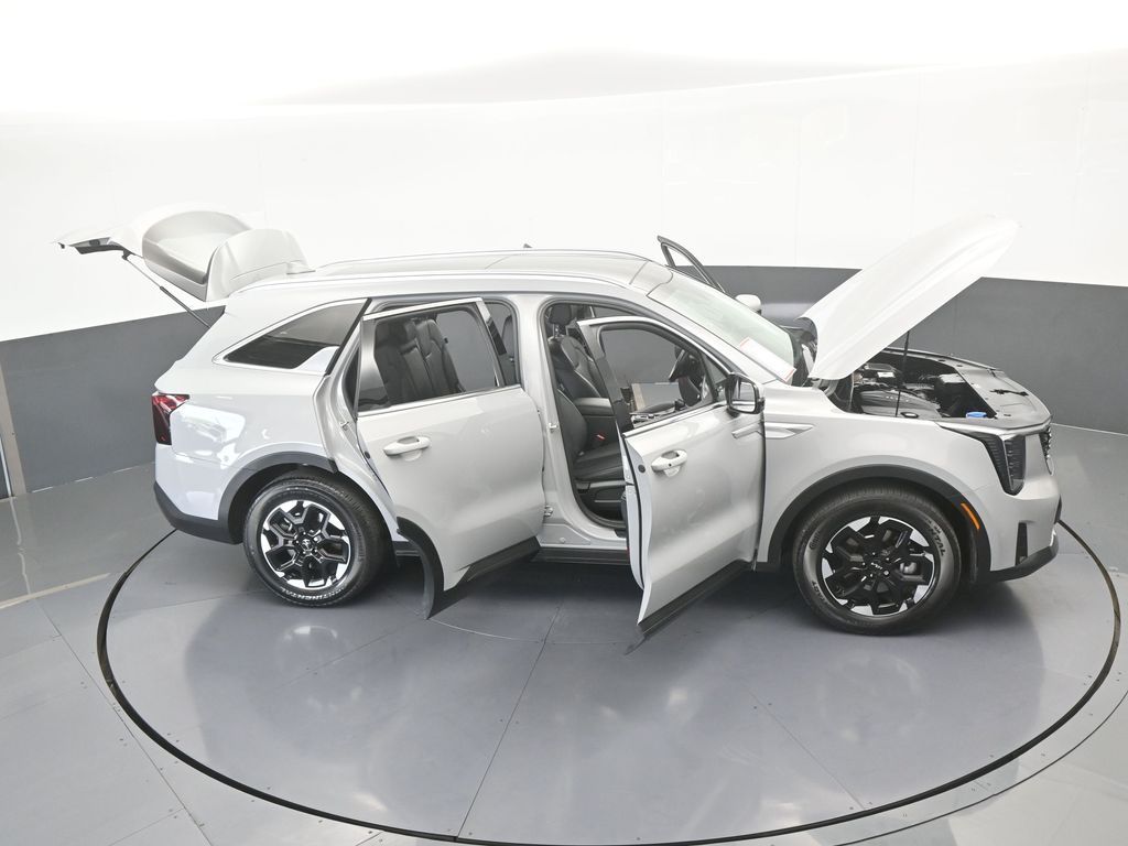 Used 2025 Wolf Gray Kia S image 74