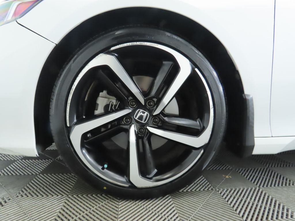Thumbnail: 2019 Honda Accord - 30