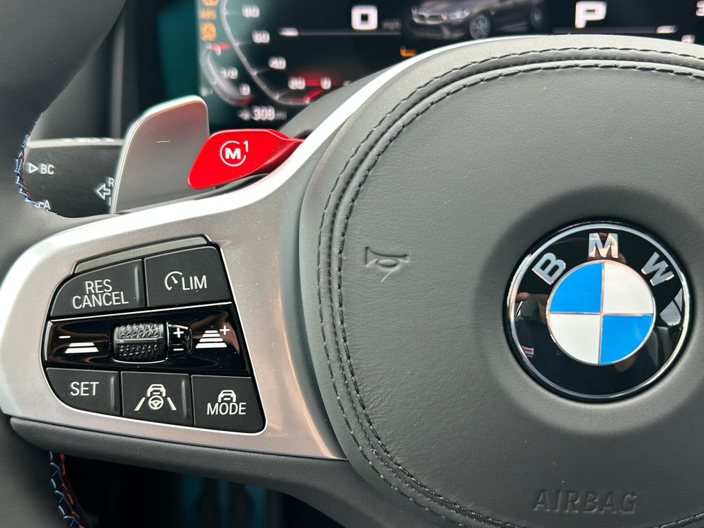 Thumbnail: 2025 BMW M8 - 18