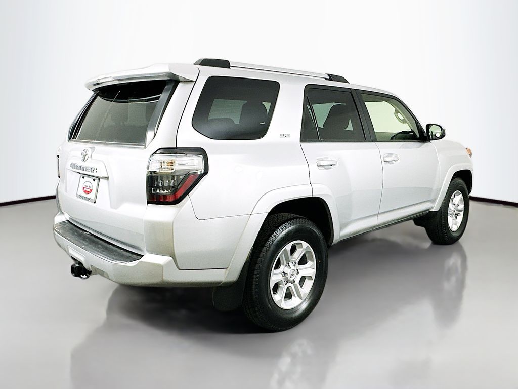 2024 Toyota 4Runner SR5 5