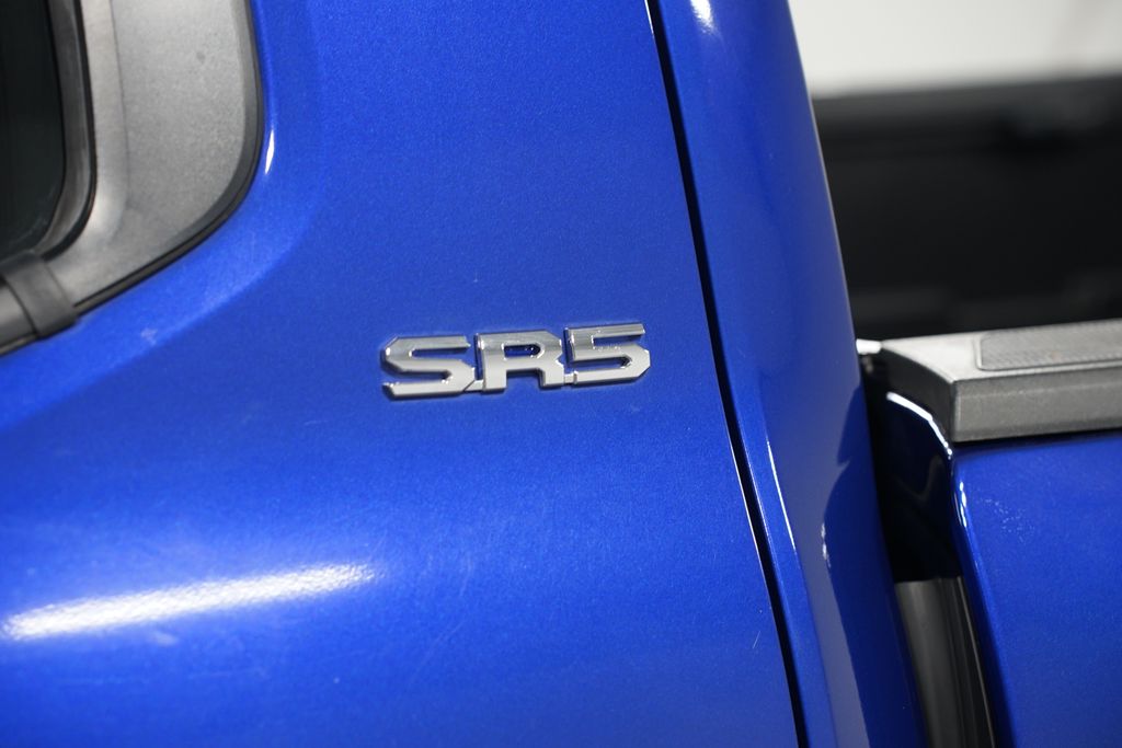 Thumbnail: 2024 Toyota Tacoma - 11