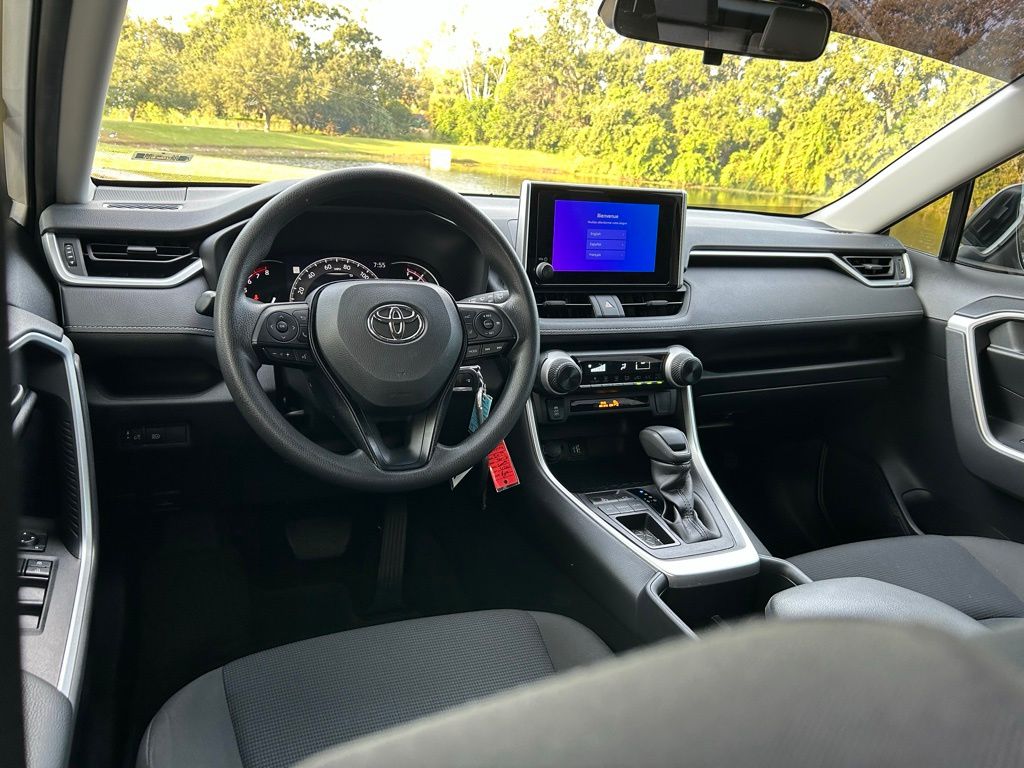 Thumbnail: 2023 Toyota RAV4 - 12