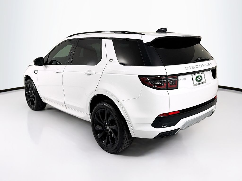 Thumbnail: 2025 Land Rover Discovery Sport - 7