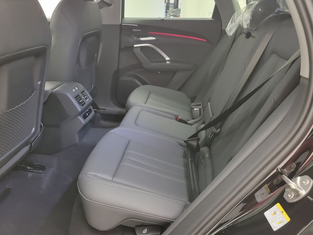 Thumbnail: 2026 Audi Q5 - 24