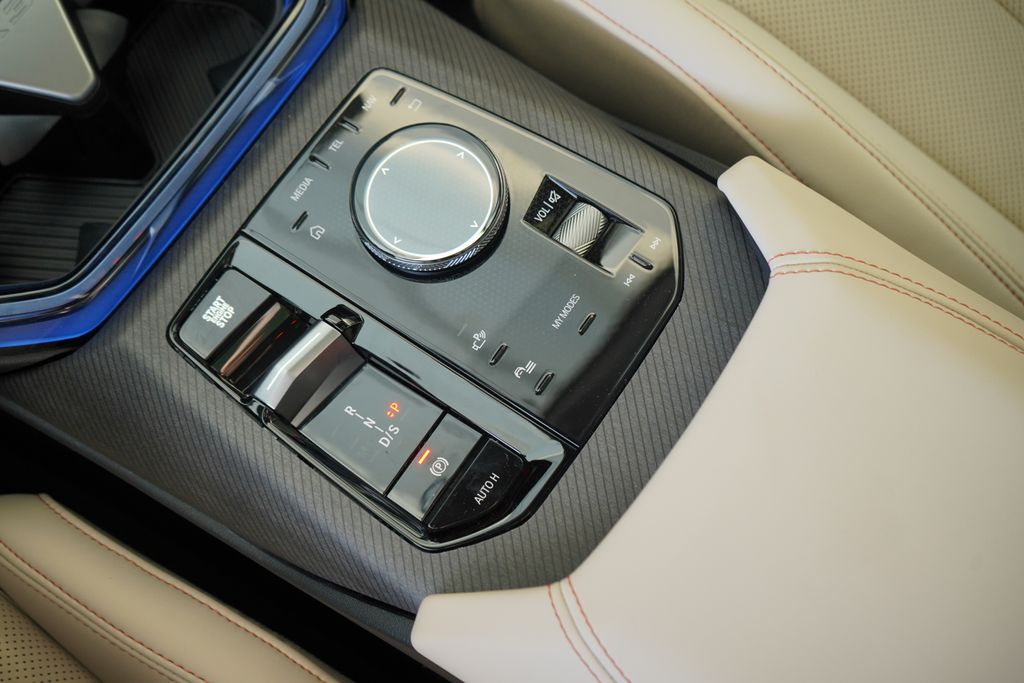 Thumbnail: 2026 BMW X3 - 19