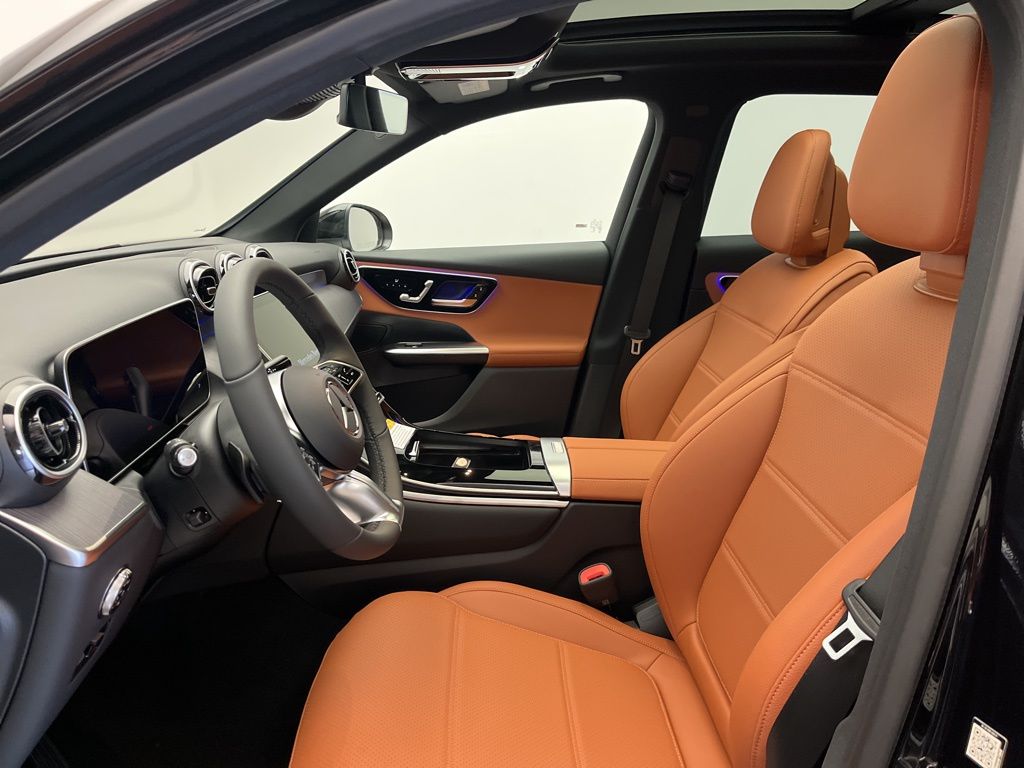 Thumbnail: 2026 Mercedes-Benz GLC - 12