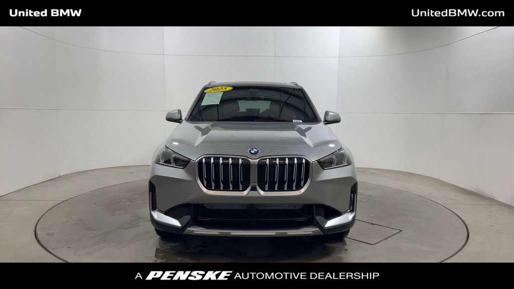 Thumbnail: 2025 BMW X1 - 3