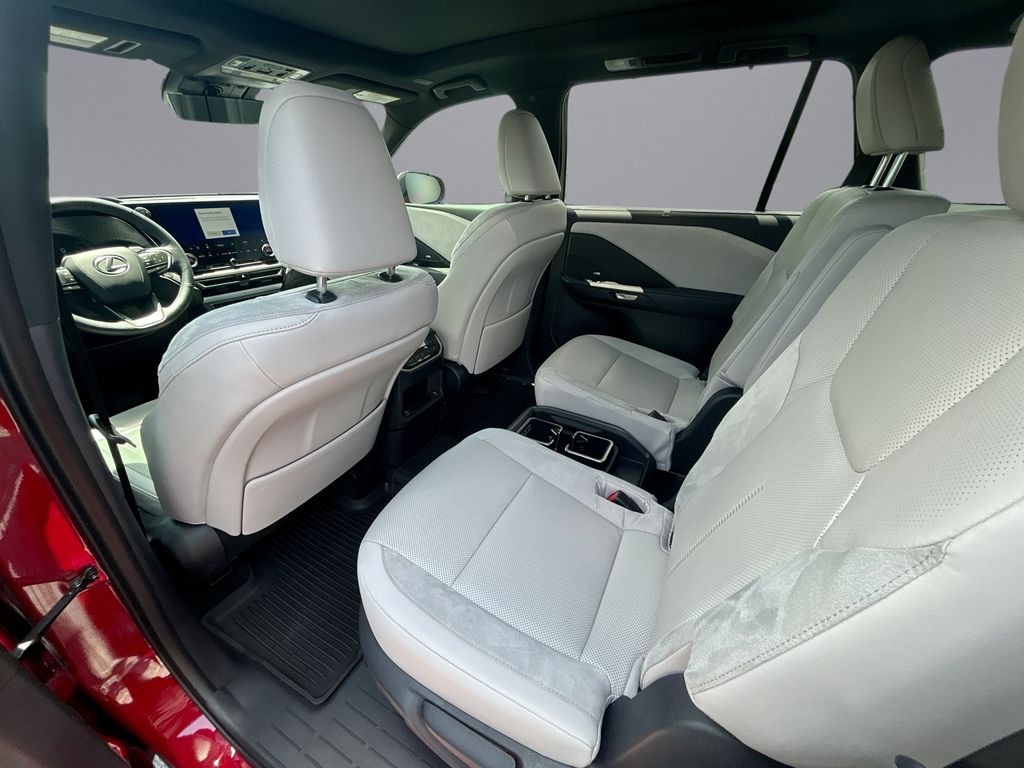 Thumbnail: 2026 Lexus TX - 32