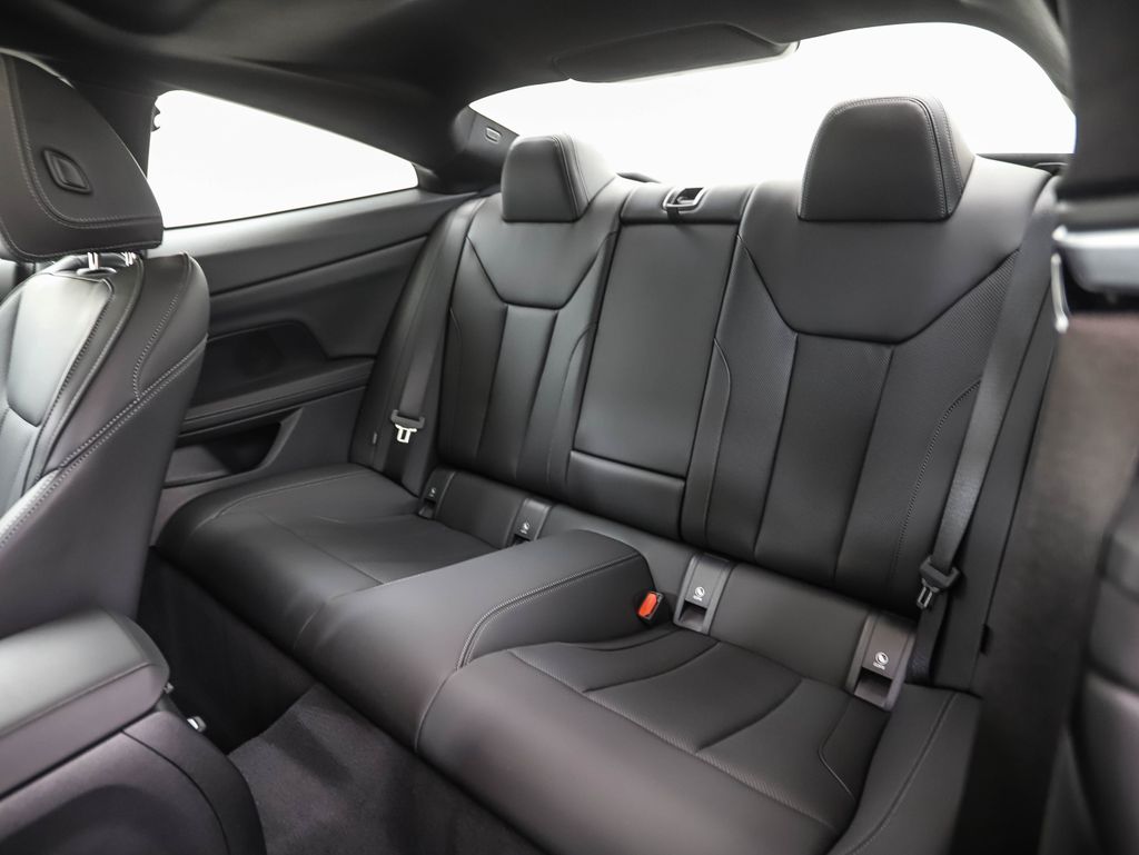 Thumbnail: 2026 BMW 4 Series - 19