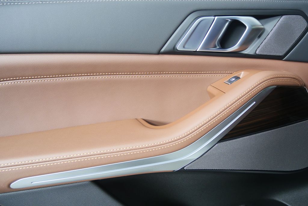 Thumbnail: 2026 BMW X5 - 14