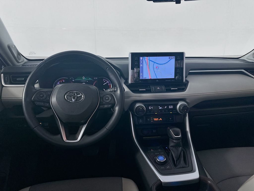 2019 Toyota RAV4 Limited 22